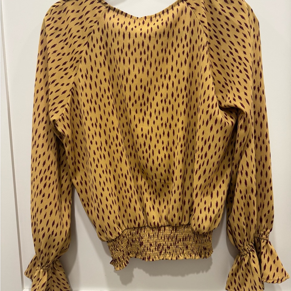 GlamMustard Ruffled Blouse - Picture 4 of 4